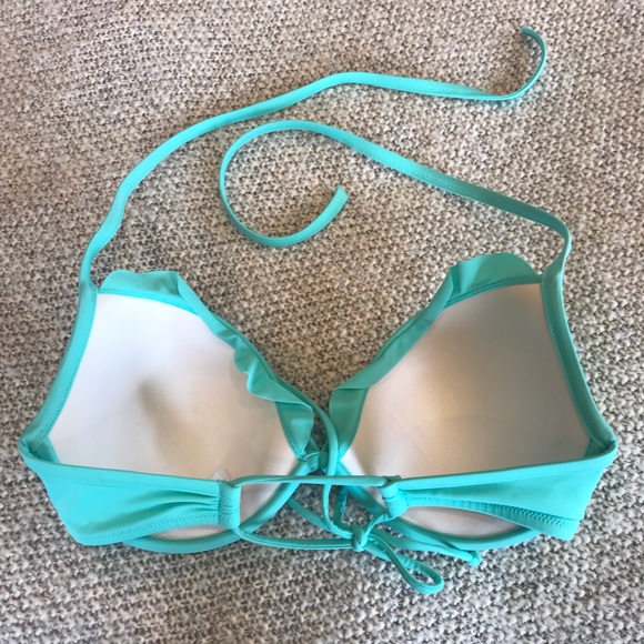 Victoria’s Secret bikini top - Picture 2 of 3